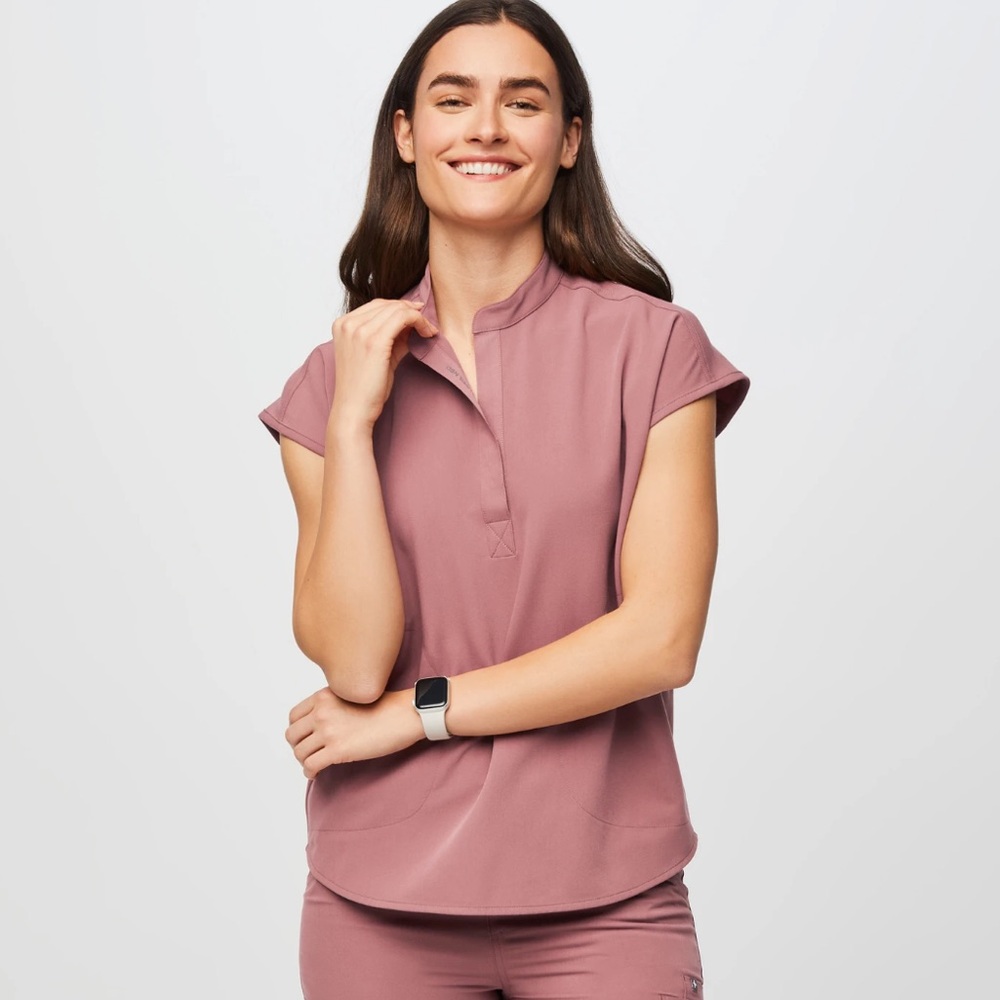 Figs Rafaela scrub top